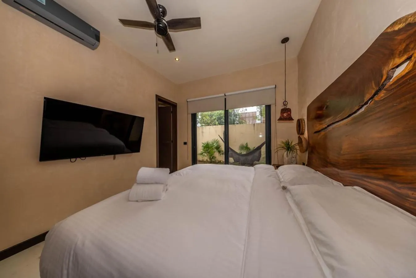 Villa Asana With Stunning Luxury Pool And Private Rooftop Tulum